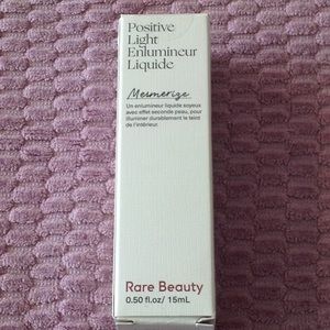 Rare Beauty luminizer